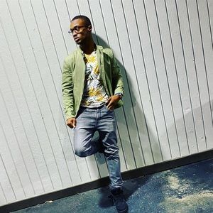 Meet your Posher, Malik